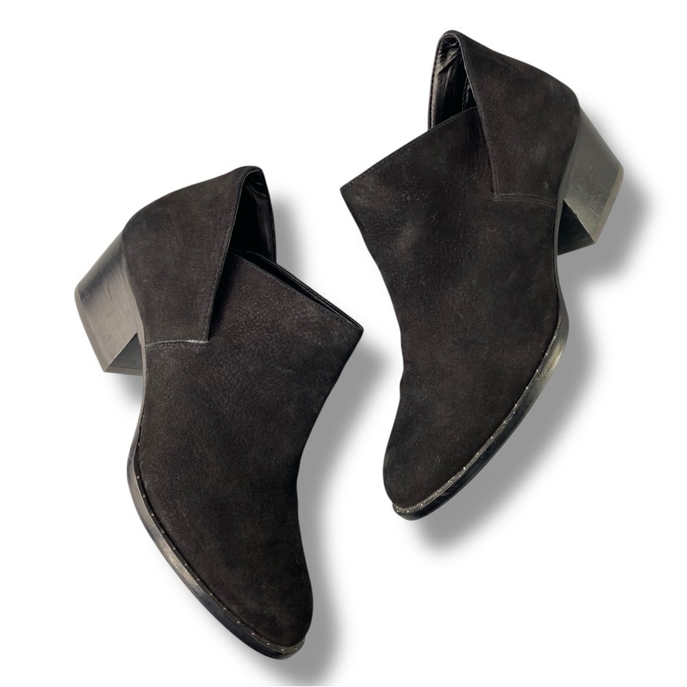 Antonio Melani black suede women's slip on booties US Size 7.5 M